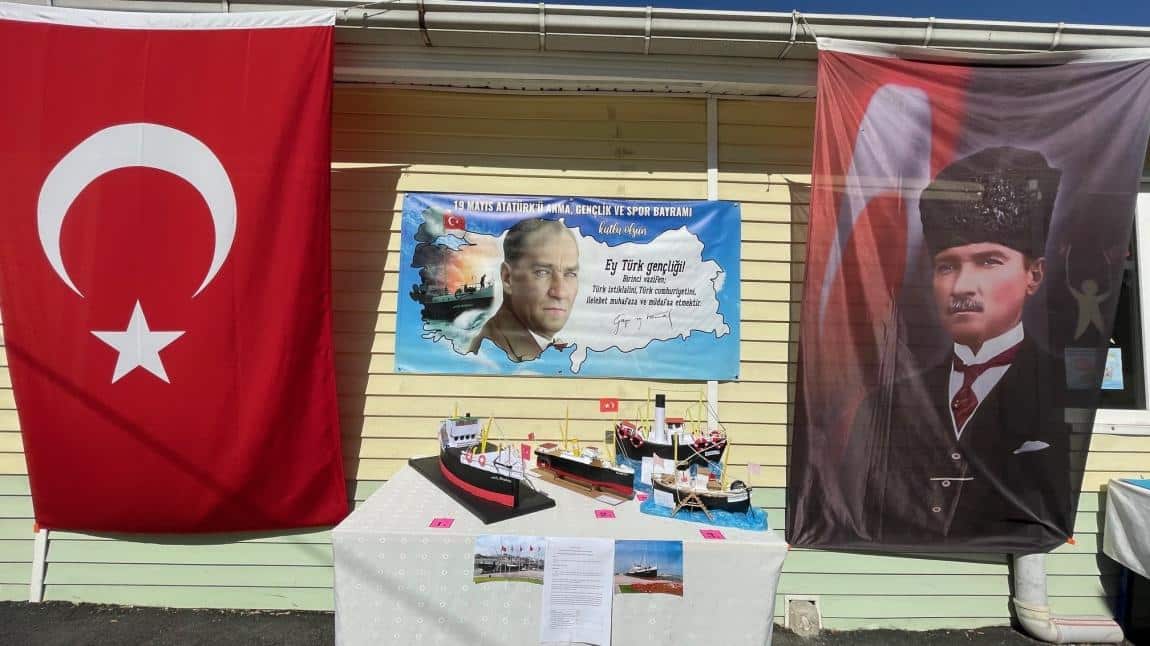 19 MAYIS ATATÜRK'Ü ANMA GENÇLİK VE SPOR BAYRAMI TÖRENİMİZ...